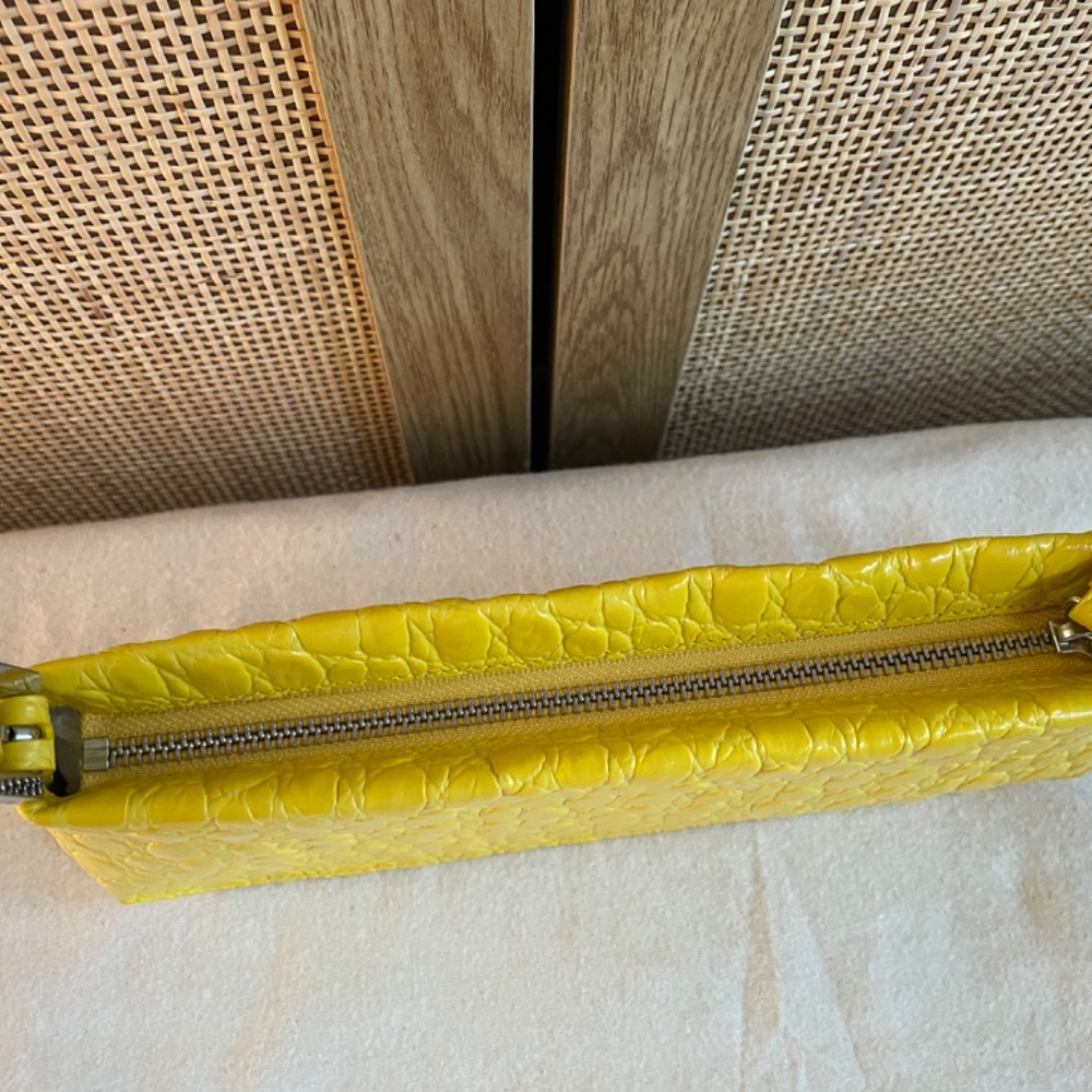 BY FAR dulce bag in yellow croc-embossed leather - Picture 8 of 12